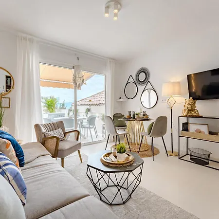 아파트 Kleine Casa Daisy